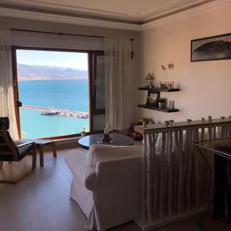 Summer With Sea View Apartmán *